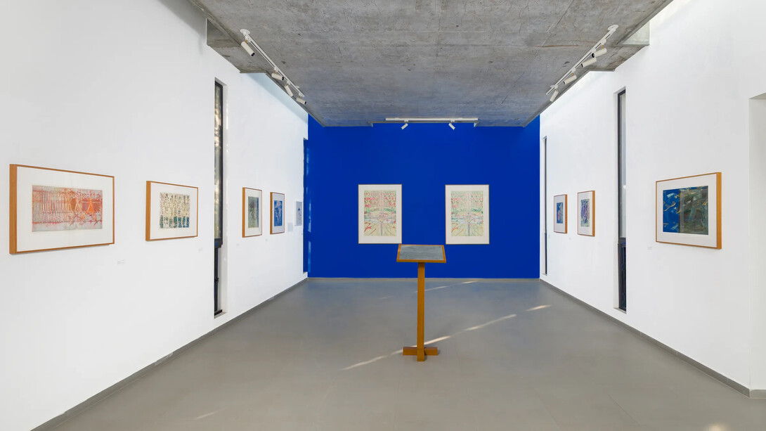 Krishna Reddy at 100: of friendships, exhibition view. Courtesy of Experimenter 