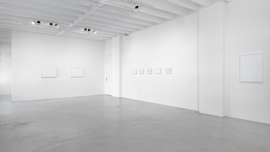 Spencer Finch, Decoy, ausstellungsansicht. Mit freundlicher genehmigung der Galerie Nordenhake