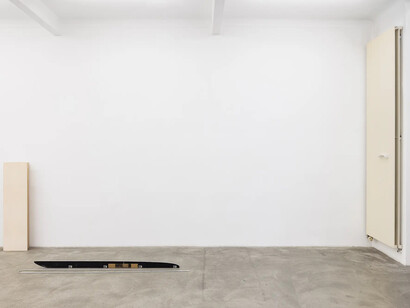 Aaron Amar Bhamra, ppp—fff, exhibition view. Courtesy of Galerie Martin Janda