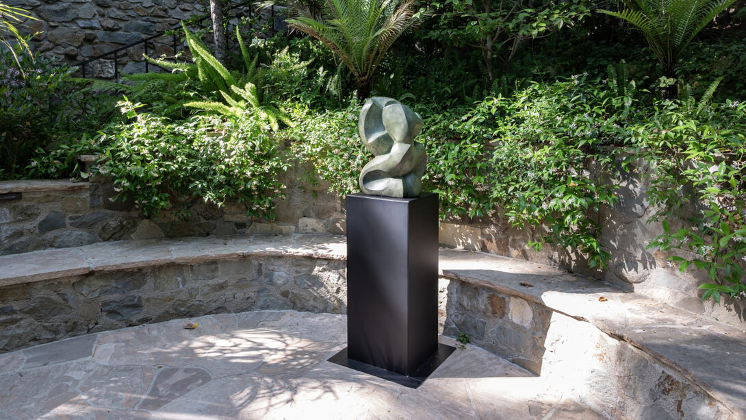 Michael Wilding, Spatial elegance – Timeless horizons, exhibition view. Courtesy of Wilding Cran Gallery
