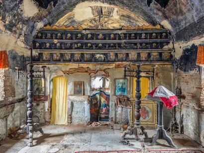 Aurelien Villette, Romanian orthodox church Muntenia, Romania 2017. Courtesy of Galleria Forni