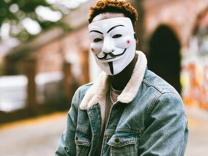 A instabilidade e a insatisfação se instalaram e isto pode resultar a curto prazo num clima de tensão e anarquia, será que o presidente saído deste sufrágio fraudulento que deu um duro golpe a vontade popular terá legitimidade de poder, as margens de aceitação são nulas e com certeza uma presidência desastrosa, é o que queremos? Com certeza que não