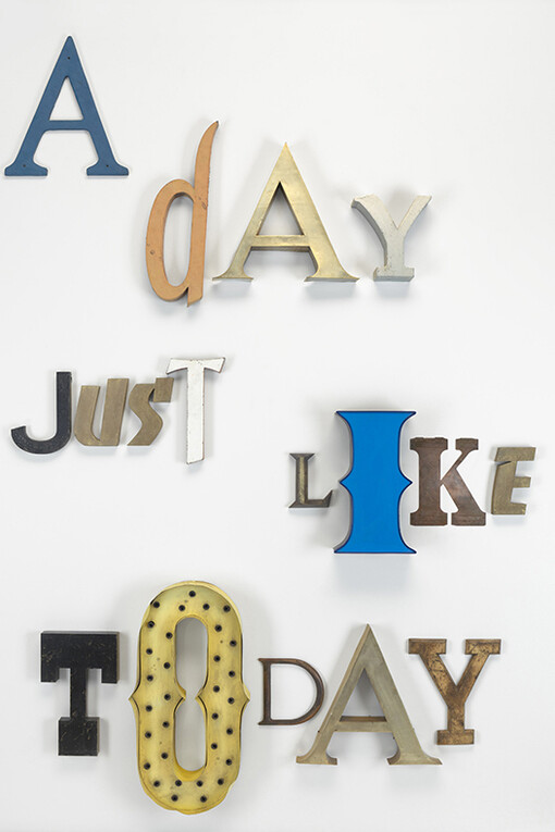 Jack Pierson, A Day Just Like Today, 2014, Wood, metal, plastic, 287 x 198.1 cm (113 x 78 in), © Jack Pierson, Courtesy Galerie Thaddaeus Ropac Paris · Salzburg, Foto: Artist’s Studio  