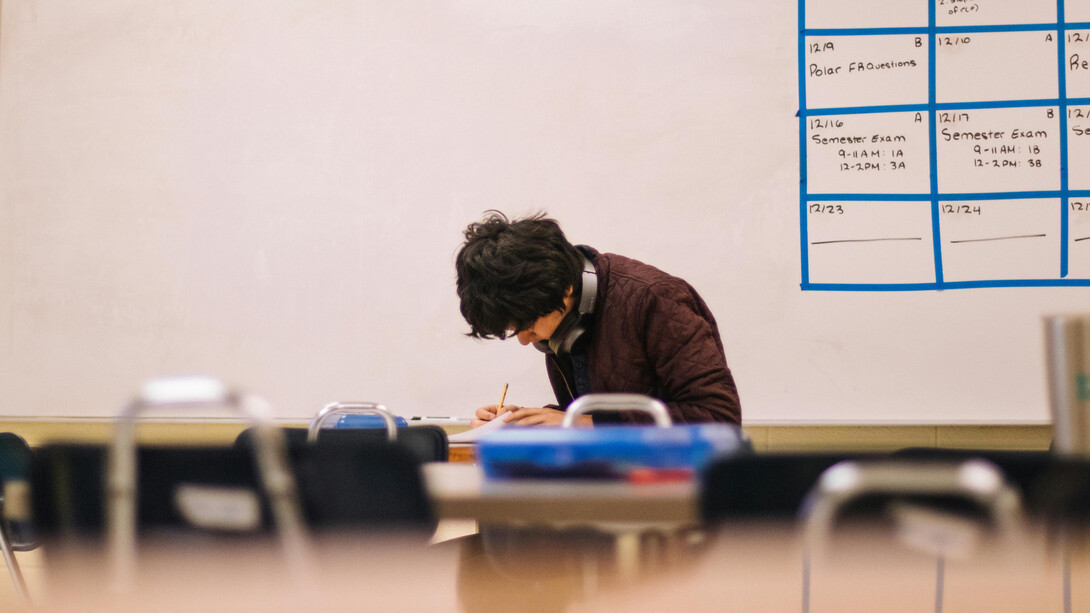 En un escenario educativo cada vez más dinámico, el rol docente se redefine entre nuevas demandas, desafíos éticos y posibilidades de transformación profunda