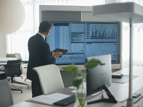 A crisis management leader monitors data to guide decision making in the sports industry 