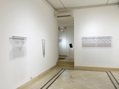 Bonolo Kavula, Kopano ya moya (Sacred gathering), veduta della mostra. Cortesia della Richard Saltoun Gallery