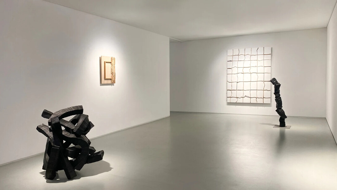 Various artists, Collections, exhibition view. Courtesy of Johyun Galler