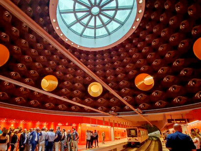 Stazione Chiaia - Monte di Dio della linea 6 della Metropolitana di Napoli, Italia