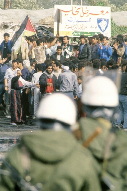 Intifada en la franja de Gaza, fotografía de 	
Efi Sharir tomada el 21 de diciembre de 1987