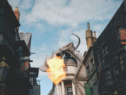 The statue of a dragon at Universal Studios, Florida, USA, helps the imagination picture how dangerous the creature could be