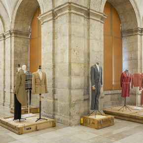 David Delfín, en tránsito, exhibition view. Courtesy of Museo Patio Herreriano