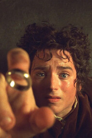 Scena tratta dal film Il signore degli anelli, sull'omonimo romanzo di da J. R. R. Tolkien 