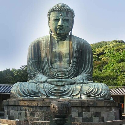 Amitabha Buddha, Kamakura, Giappone. Questa statua è realizzata in bronzo, è alta 11,40 m e pesa 93 tonnellate, 1885 