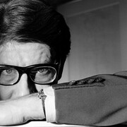 Horst P. Horst, Yves Saint Laurent (dettaglio), undated. Cortesia di Le Stanze della Fotografia © Horst Estate