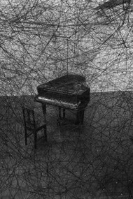 Chiharu Shiota - Pianoforte