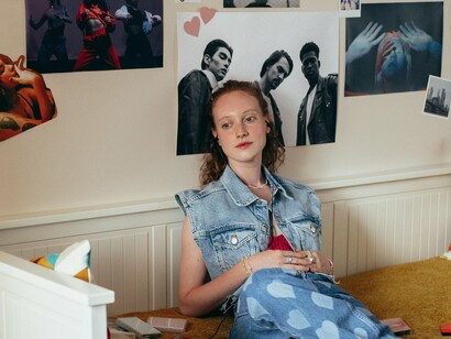 Recordo da dificuldade de reunir em um só lugar todas as músicas do meu gosto que eu queria ouvir. Se eu comprasse uma fita K-7 para ouvir no meu walkman, eu ficava presa às músicas que vinham gravadas nela