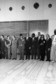 Países como Mozambique, Ghana, Etiopía y Angola estaban llevando a cabo luchas de liberación o, después de la independencia, formaban parte del Movimiento de Países No Alineados