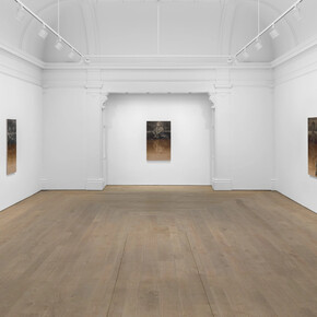 Lisa Brice, Keep your powder dry, exhibition view. Courtesy of Sadie Coles HQ