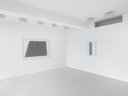 Robert Mangold, In focus, exhibition view. Courtesy of De Brock Gallery