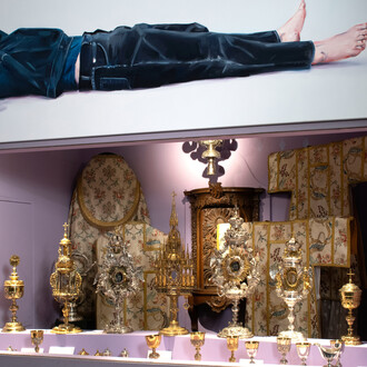 We whirl through the night and are consumed by fire, exhibition view. Courtesy of Treasure House of Liège Cathedral