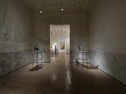 Prabhakar Pachpute, Lone runner’s laboratory, exhibition view. Courtesy of Experimenter