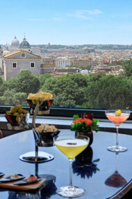 Aperitif with view at Il Giardino Bar