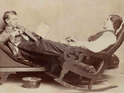 Biglietto da visita, circa 1890, 100 × 65 mm, provenienza: USA, courtesy of the Nini-Treadwell Inc. © 2025 “Loving II" by 5 Continents Editions