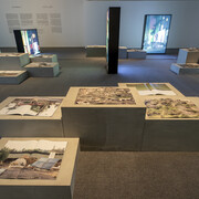 Artistes variés, We refuse_d, vue de l'exposition. Avec l'aimable autorisation de Mathaf Arab Museum of Modern Art