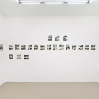 Boris Mikhaïlov, Reverse perspective, vue de l'exposition. Avec l'aimable autorisation de la Galerie Suzanne Tarasieve