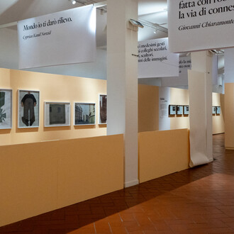 Various artists, Scrittura obliqua – Photography and poetry, exhibition view. Courtesy of Museo di Fotografia Contemporanea