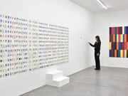 Peter Fillingham, Basil dress, vue d’exposition. Avec l’aimable autorisation de la Galerie Marian Goodman