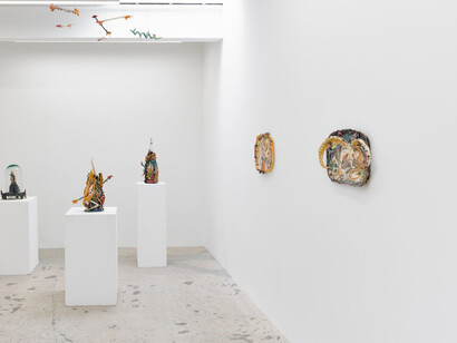 Alejandro García Contreras, Un río abrazando una montaña, exhibition view. Courtesy of Anat Ebgi