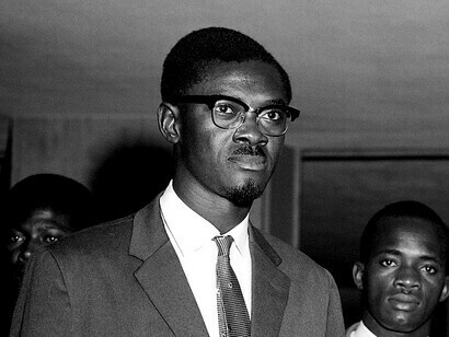 Patrice Émery Lumumba foi um político congolês e líder da independência que serviu como primeiro-ministro da República Democrática do Congo de junho a setembro de 1960, após as eleições de maio de 1960. Ele foi o líder do Movimento Nacional Congolês de 1958 até seu assassinato em 1961
