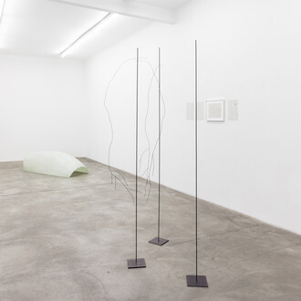 Various artists, Pozzetto, exhibition view. Courtesy of Galerie Martin Janda 