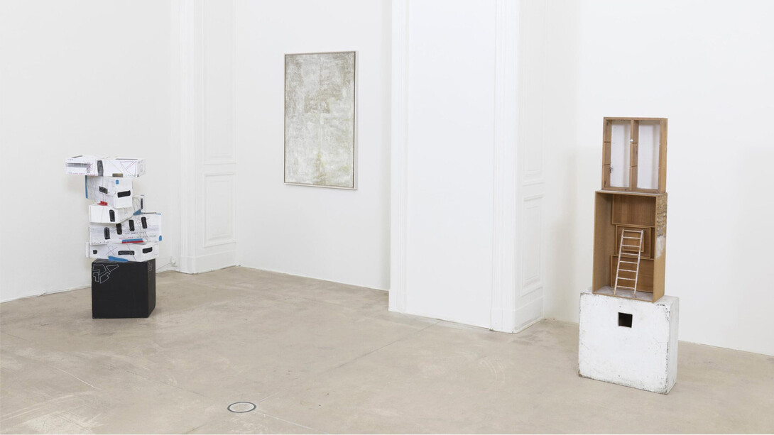 Oswald Oberhuber, Skulptur, malerei, zeichnung, exhibition view. Courtesy of Galerie Krinzinger
