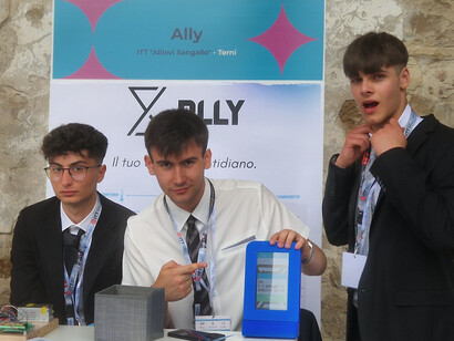 Il progetto Ally alla Maker Faire, edizione passata, vista della mostra. Per gentile concessione di Maker Faire