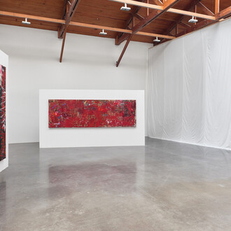 Oscar Murillo, El pozo de agua, exhibition view. Courtesy of kurimanzutto