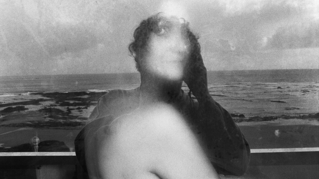 Denis Roche, Atlantic hotel, chambre 301, Les Sables-d'Olonne, 24 décembre 1984. Courtesy of Les Douches la Galerie