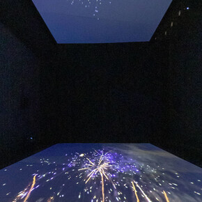 Antoni Muntadas, Otros miedos, vista de exhibición. Cortesía del Museo Universidad de Navarra