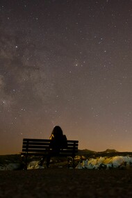En lo más profundo de la noche, finalmente descubrí que habitaba en mí una mañana invencible