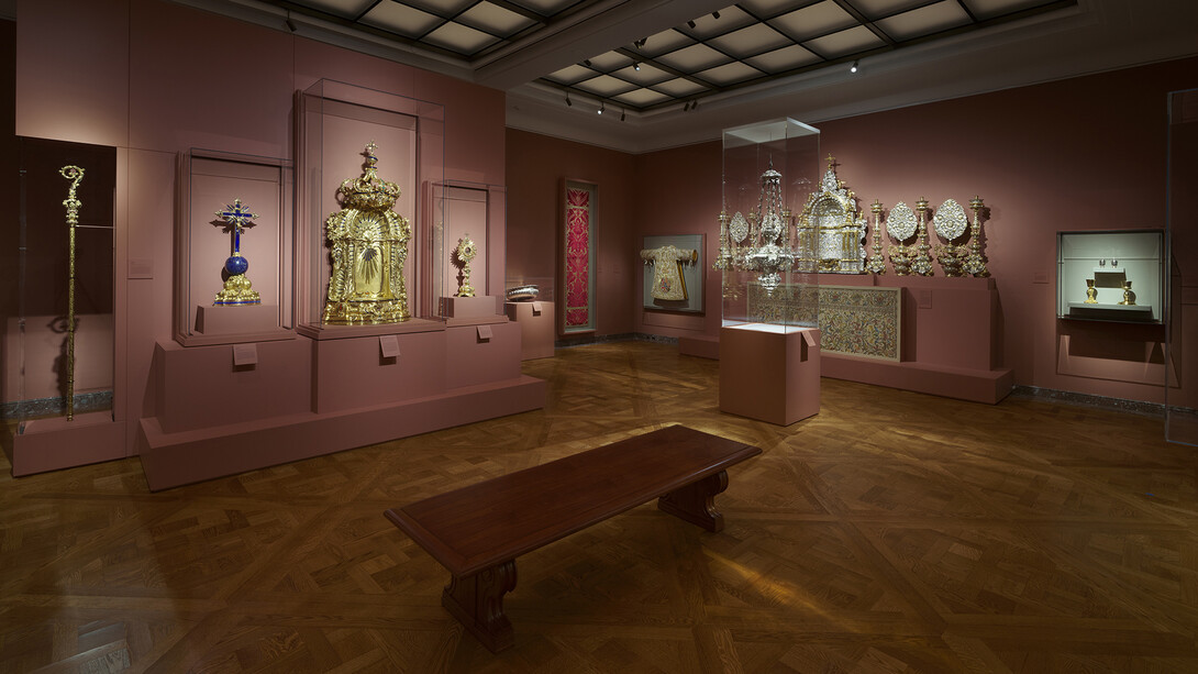 To the holy sepulcher: treasures from the Terra Sancta Museum, exhibition view. Courtesy of the Frick Collection