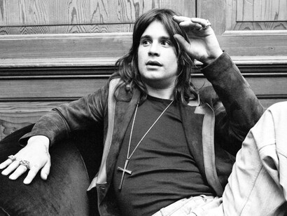 Como solista y junto a Black Sabbath, Ozzy rompió barreras sonoras y culturales, convirtiéndose en un referente insustituible para varias generaciones