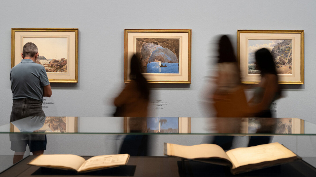 Verschiedene künstler, Fernweh. Künstler:innen auf reisen, ausstellungsansicht. Mit freundlicher genehmigung des Albertina Museums