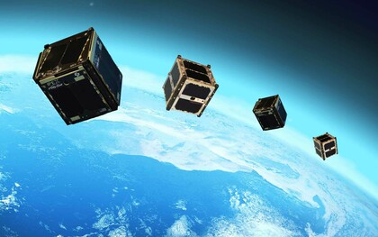 Illustrazione dell'Intelligent Payload Experiment (IPEX) e di M-Cubed/COVE-2, due satelliti cubici orbitanti intorno alla Terra della NASA (“CubeSat”) lanciati nell'ambito della missione NROL-39 GEMSat dalla base aerea californiana di Vandenberg il 5 dicembre 2013