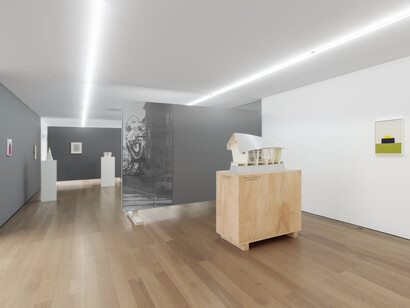 Various artists, Breaking the walls, dino appears, exhibition view. Courtesy of Galerie Rüdiger Schöttle