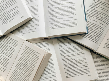 Les livres de la scène littéraire marseillaise, tous empreints de mystère et d’émotion, font de chaque récit un voyage dans l’âme noire de la cité