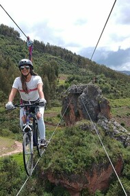Si estás buscando una experiencia única y llena de adrenalina en Cusco, Perú, este plan de actividades extremas es ideal para ti