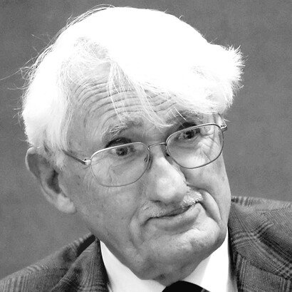 Jürgen Habermas, conocido por sus trabajos en filosofía política, ética y teoría del derecho, así como en filosofía del lenguaje